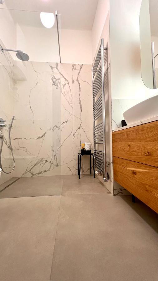 Riverside Apartment Любляна Екстериор снимка